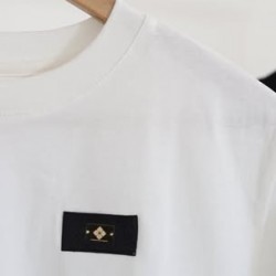 Camiseta Premium oro blanca18kt