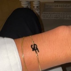 Iniciales Doble cadena Bracelet oro solido 18kt