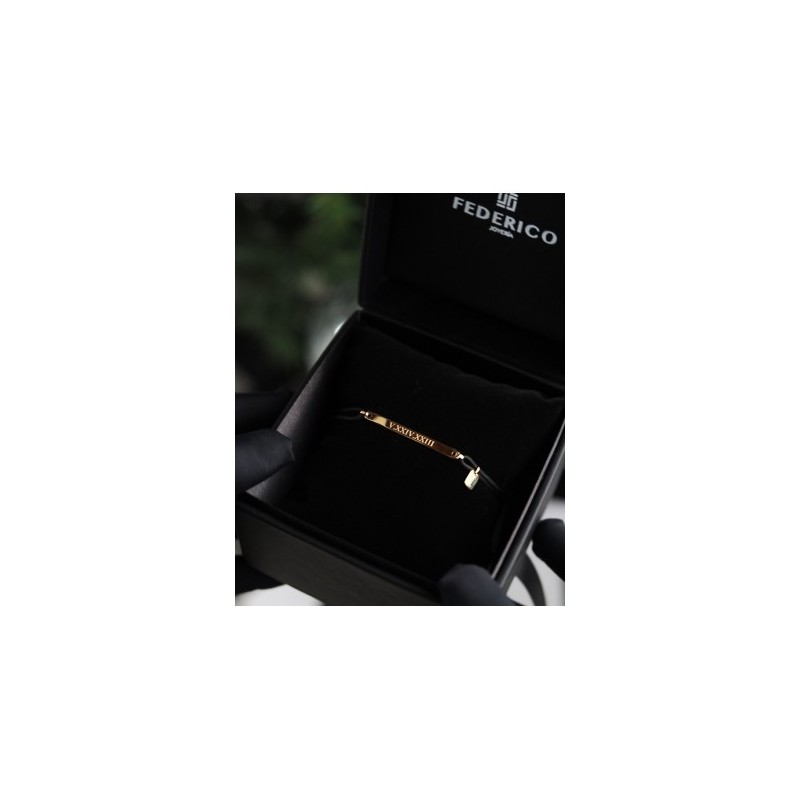 Esclava nombre tag oro 18kt Esclava nombre tag oro 18kt